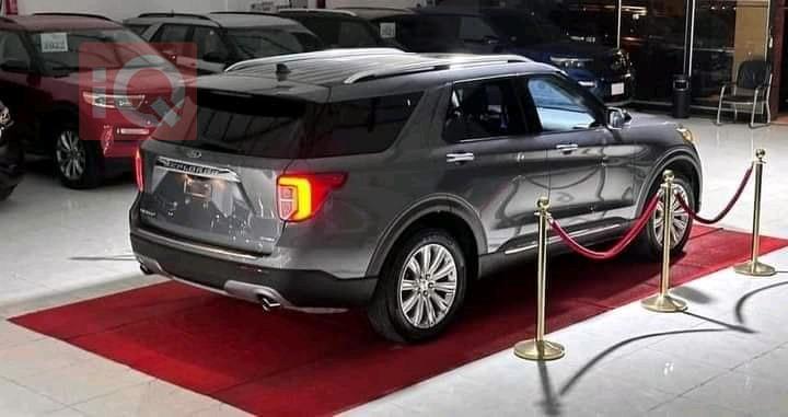 Ford Explorer